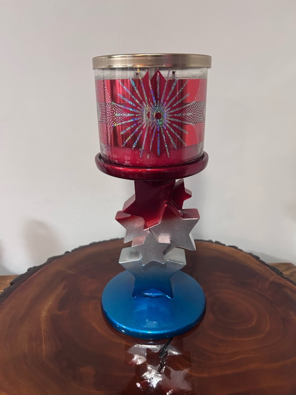 Bath & Body Works Red Glitter Star Candle Holder with Blue Base - Picture 5 of 11
